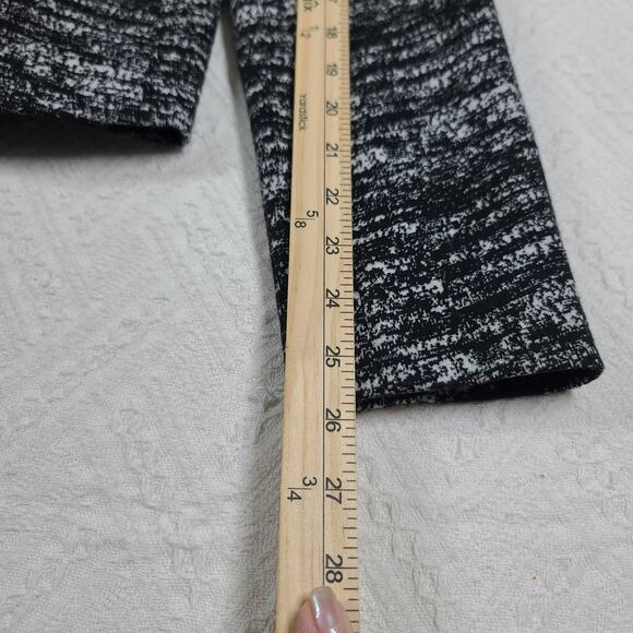 Calvin Klein Shacket women's black & white blazer Size 12 office career preppy - Picture 3 of 11